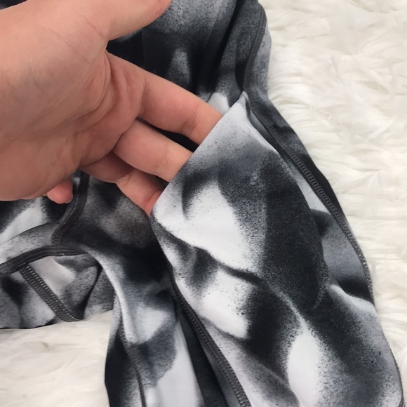 Lululemon Speed Up Crop 21" Blush Blossom Alpine - Picture 4 of 8